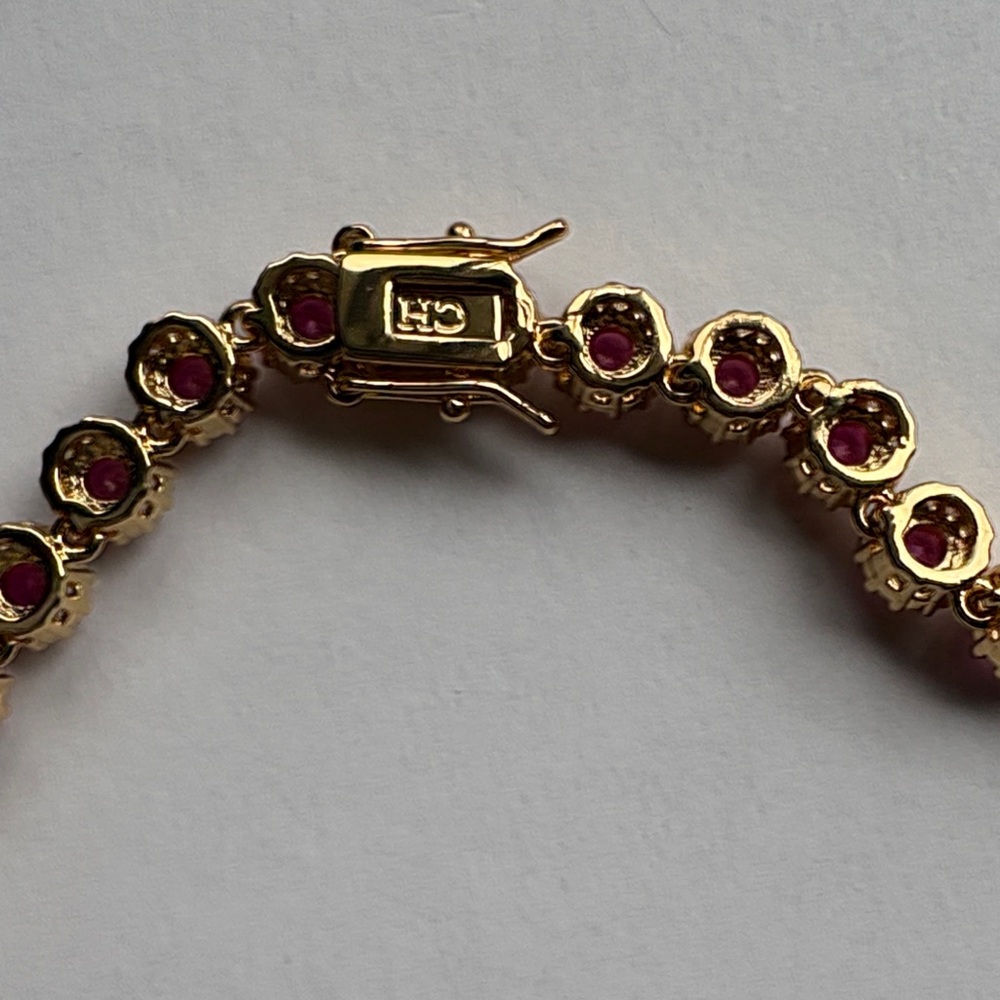 crystal haze Elegant Gold and Red Necklace - Picture 9 of 10